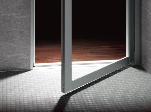 パッキンレスフラット形状のキレイドア